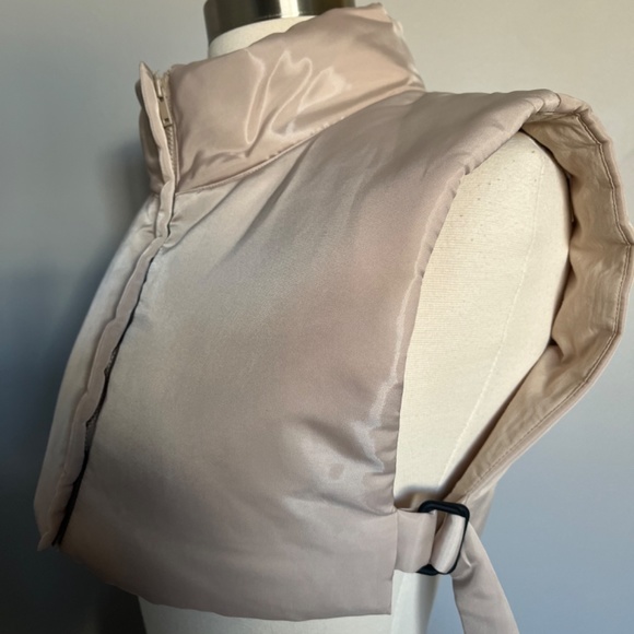 COS Padded Puffer Mock Neck Cropped Vest Insert Scarf Pink Layer underneath coat - Picture 6 of 9